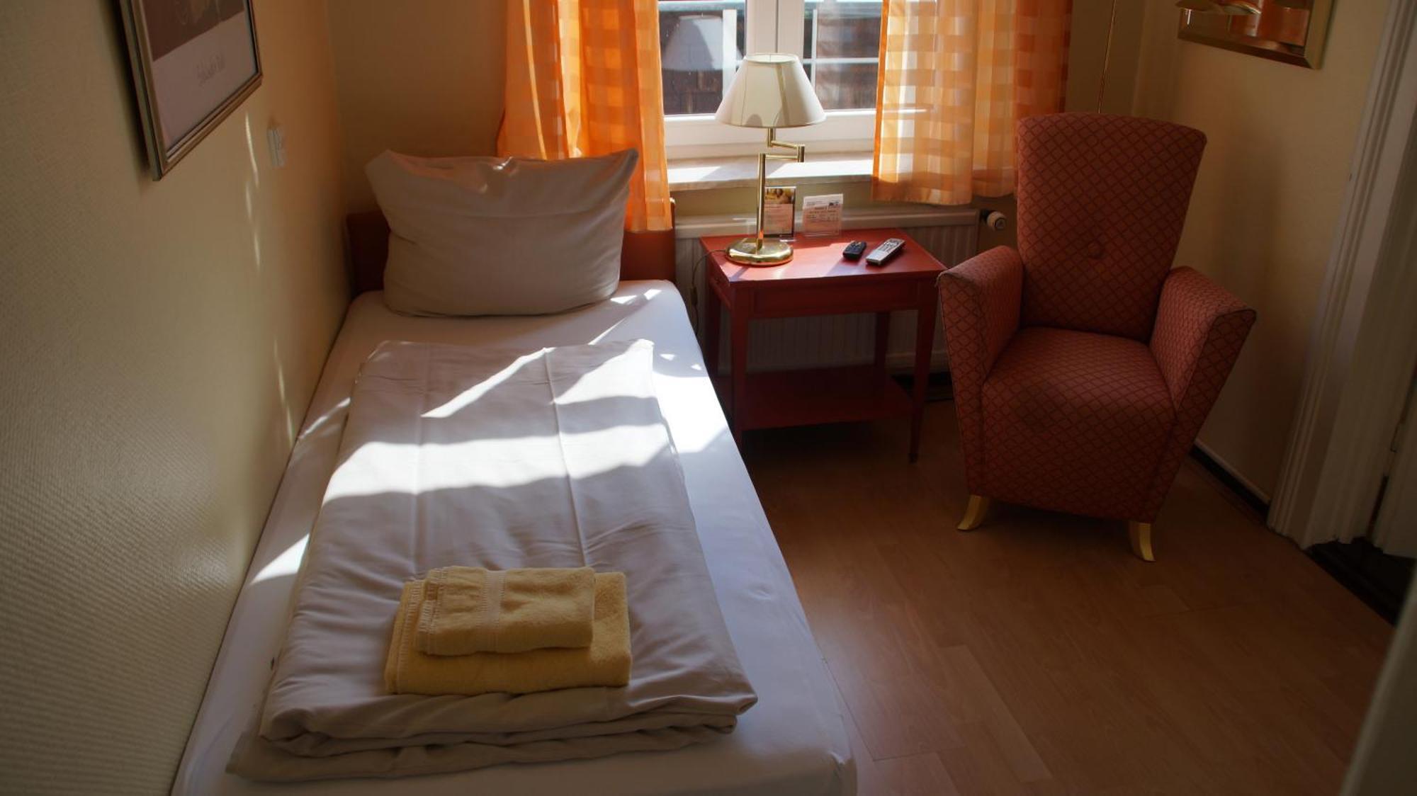 Hotel Alt Lueneburger Kutscherstuben Kamer foto